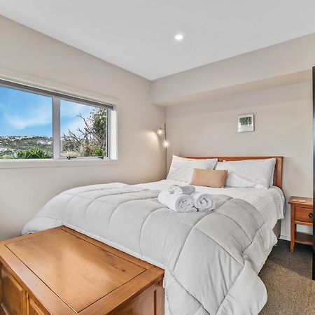 Gatehouse On The Bay - Christchurch Holiday Unit Bagian luar foto