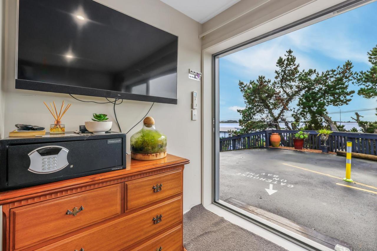 Gatehouse On The Bay - Christchurch Holiday Unit Bagian luar foto