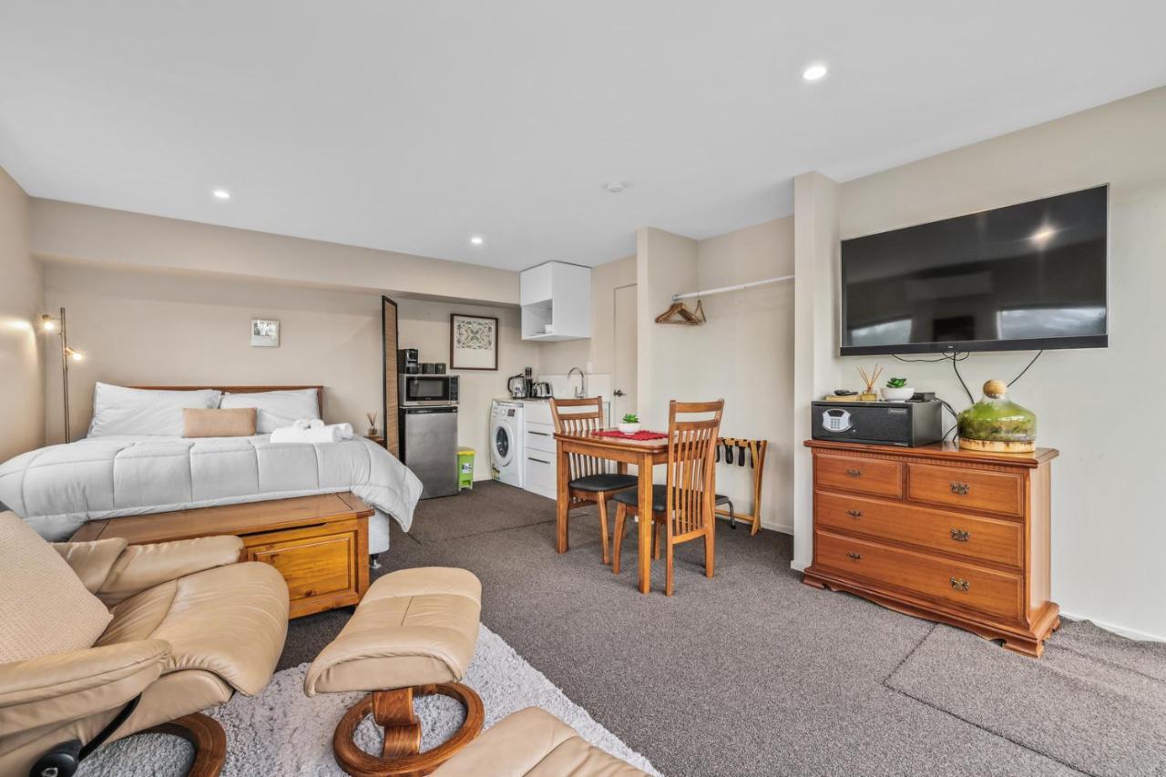 Gatehouse On The Bay - Christchurch Holiday Unit Bagian luar foto