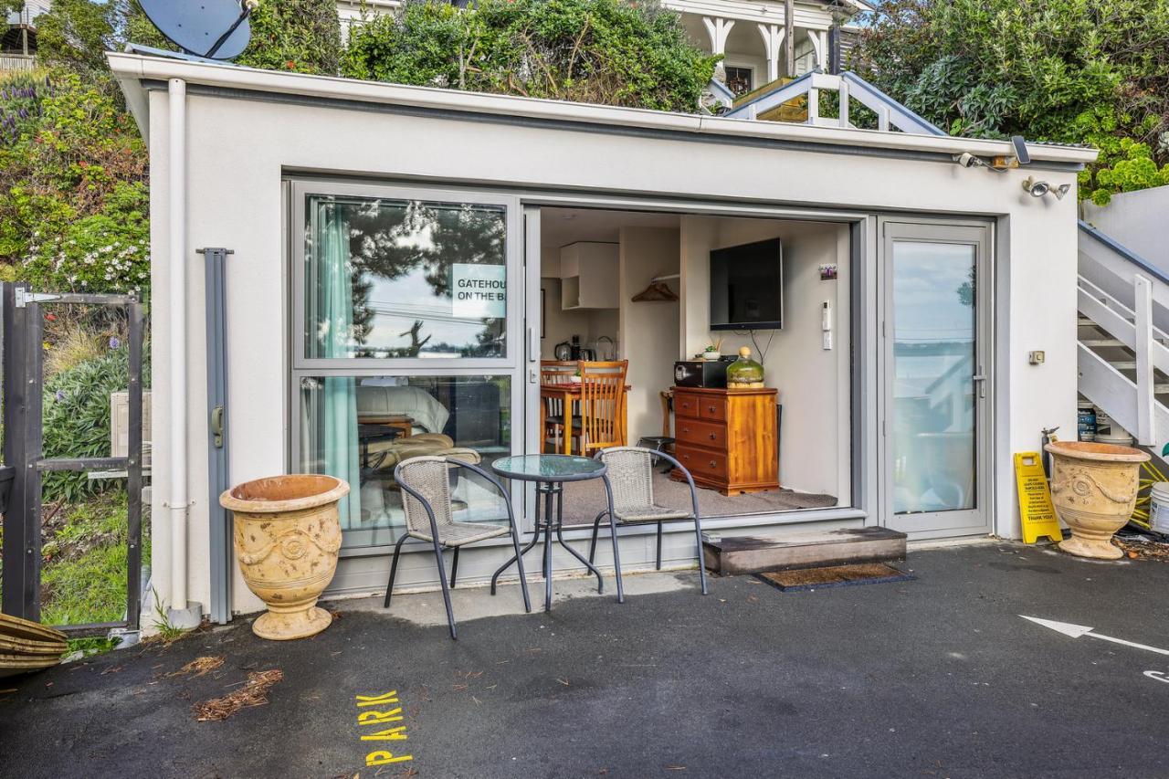 Gatehouse On The Bay - Christchurch Holiday Unit Bagian luar foto
